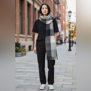 Lucky Brand Checkered Woolen Throw - Black, Gray, Cream